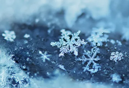 https://crataegus.com/2015/11/19/seasonal-care-for-cold-weather/blue-christmas-ice-pretty-snow-favim-com-268781/
