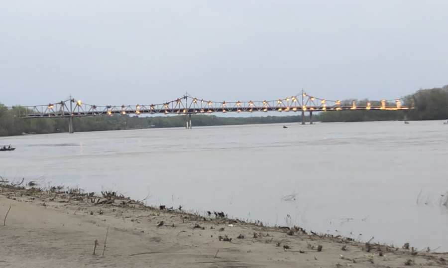 Washington residents turn out for bridge demolition