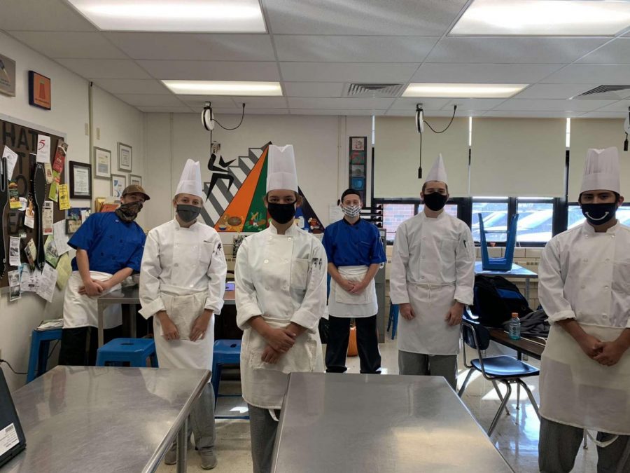 The Culinary Arts students pose for a group photo. 